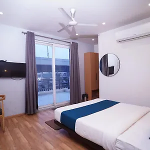 Mira Residency- Outer Ring Road, Paschim Vihar Hotel